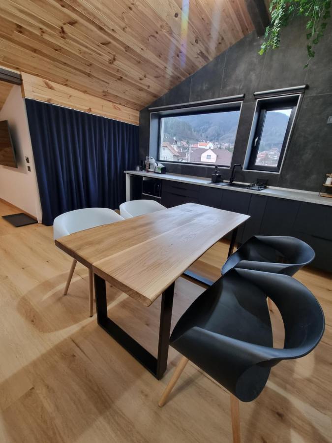 Casa Chiper - Attic Apartment With View Брашов Экстерьер фото