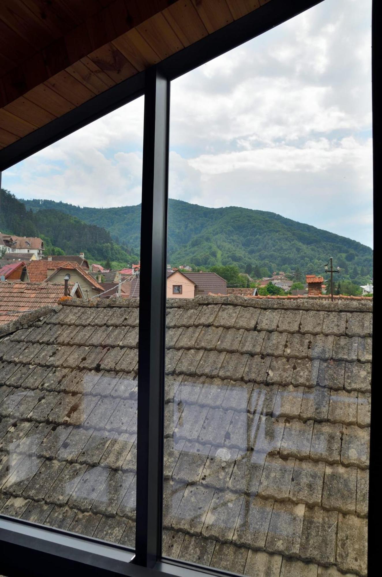 Casa Chiper - Attic Apartment With View Брашов Экстерьер фото